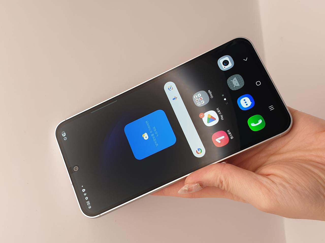 갤럭시S23FE 퍼플 256G S급 판매합니다-S711N