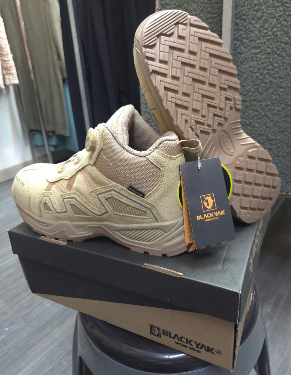 블랙야크 YAK-570D 안전화 270mm 새상품