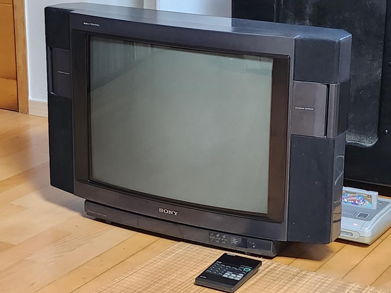 SONY 소니 27인치 KV-27HFR 컬러 브라운관 TV 게임 모니터