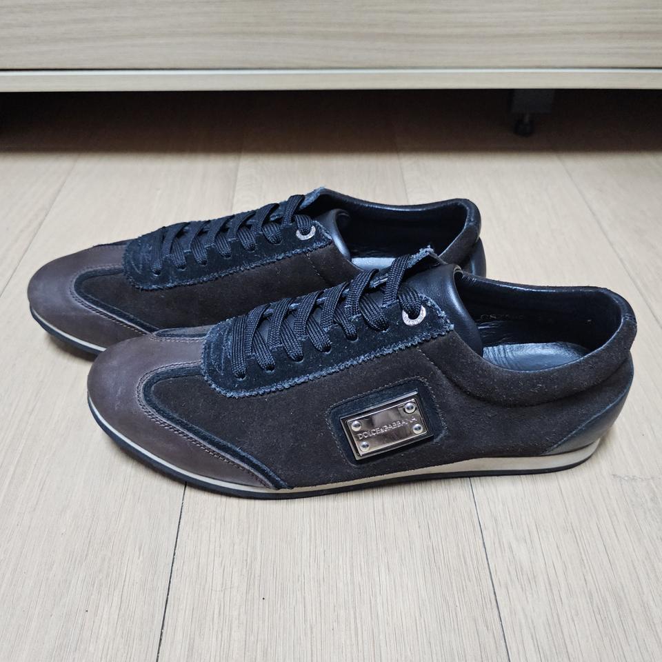 돌체앤가바나 부드러운 스웨이드 남성 스니커즈 260