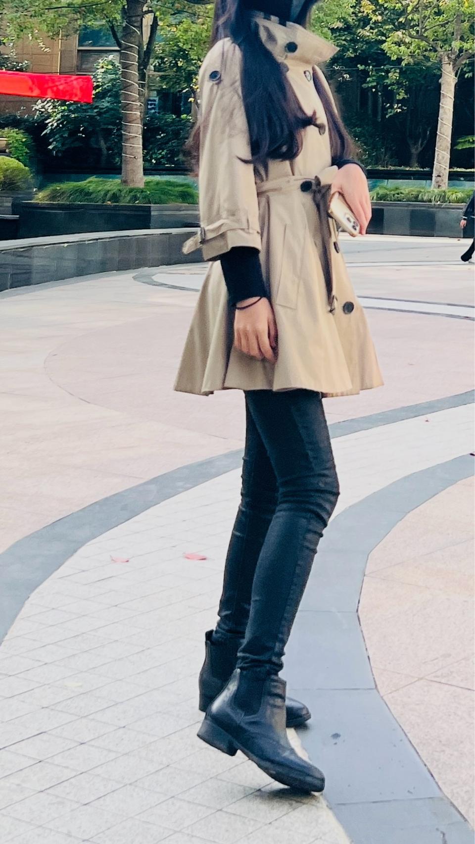 Bata Flexible 여성 첼시 부츠 230mm 판매합니다.