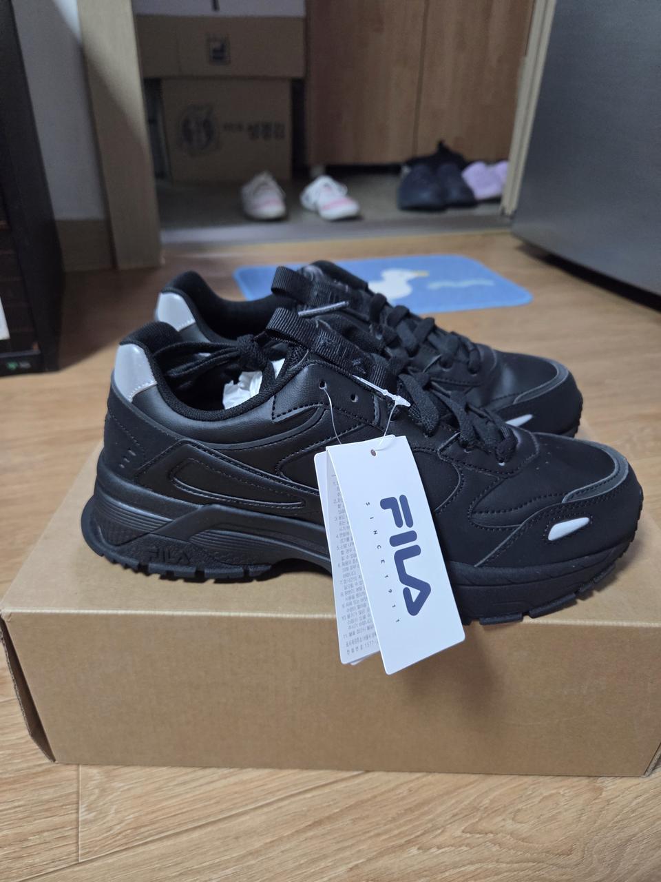 새상품]휠라 260 블랙