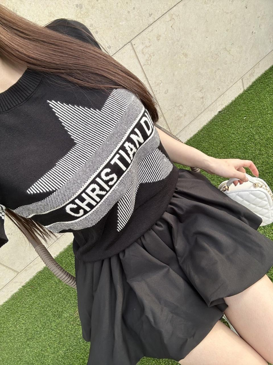 디오 왕별 패턴 반팔 니트 수입