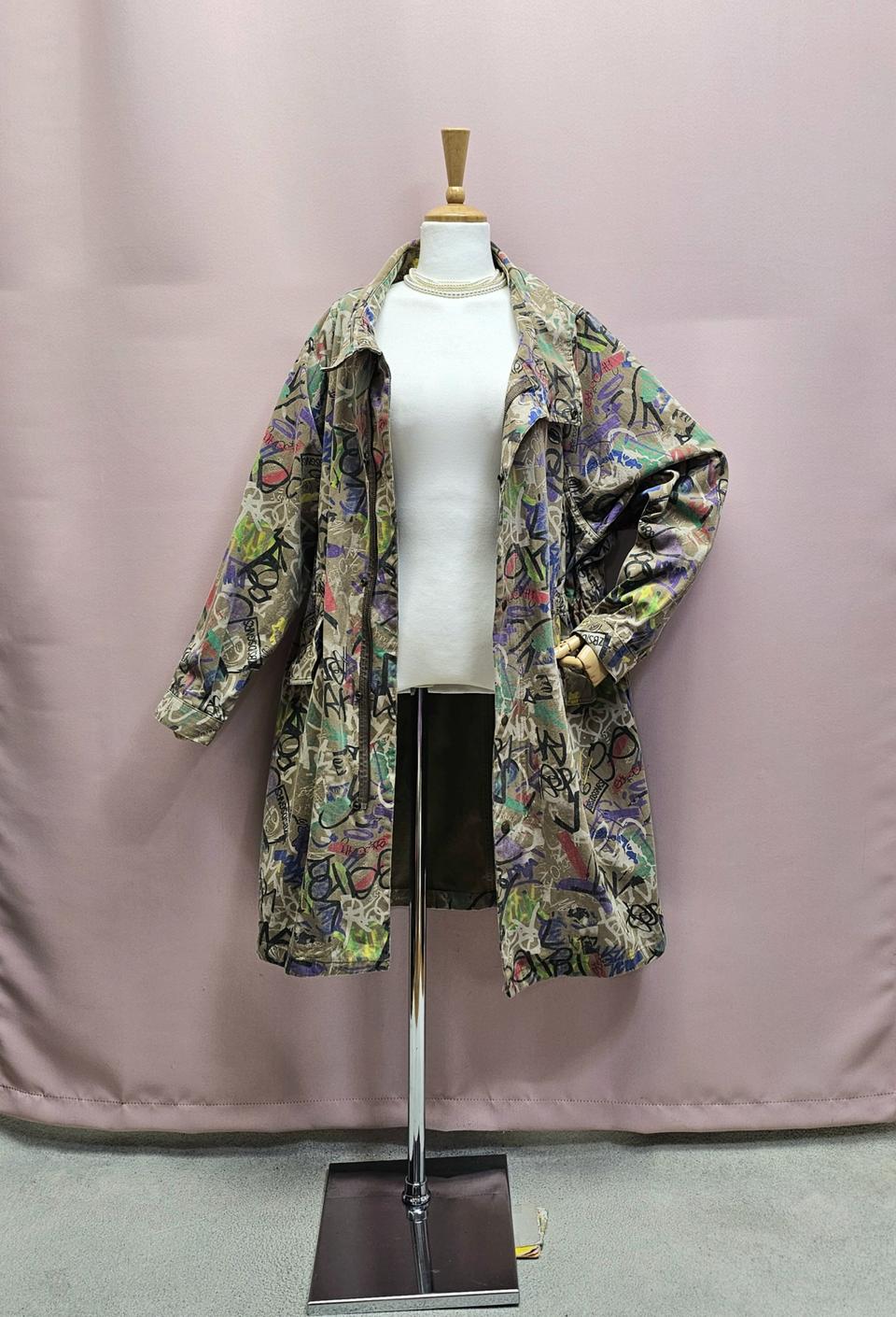 빈티지 그래피티 야상점퍼