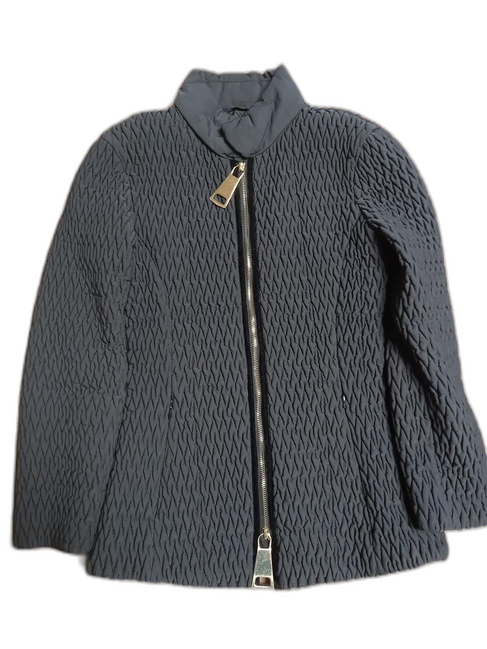 아르마니 여성검정주름패턴 경량패딩      55