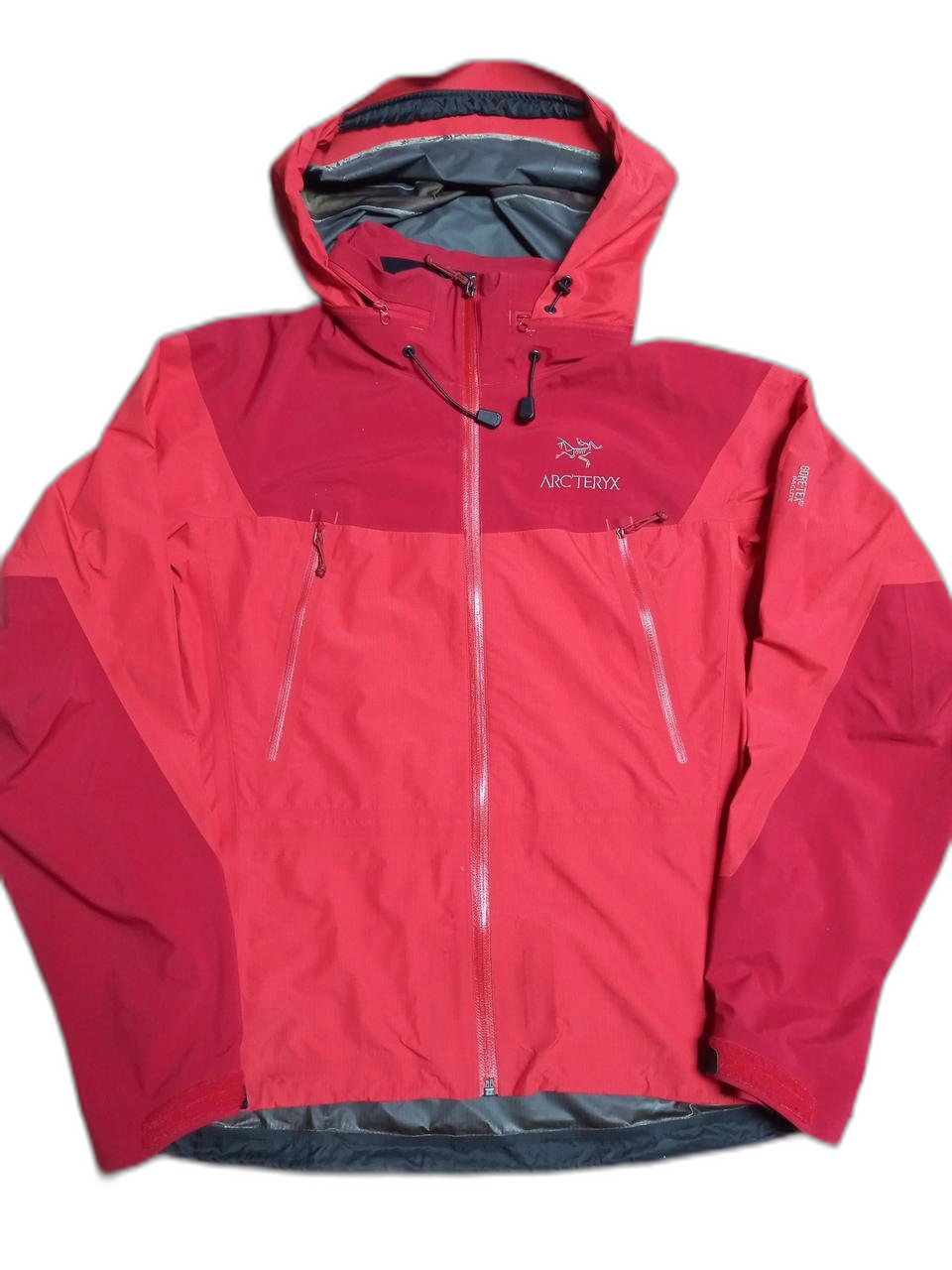 아크테릭스 여성고어텍스 바람막이     M(55~66)