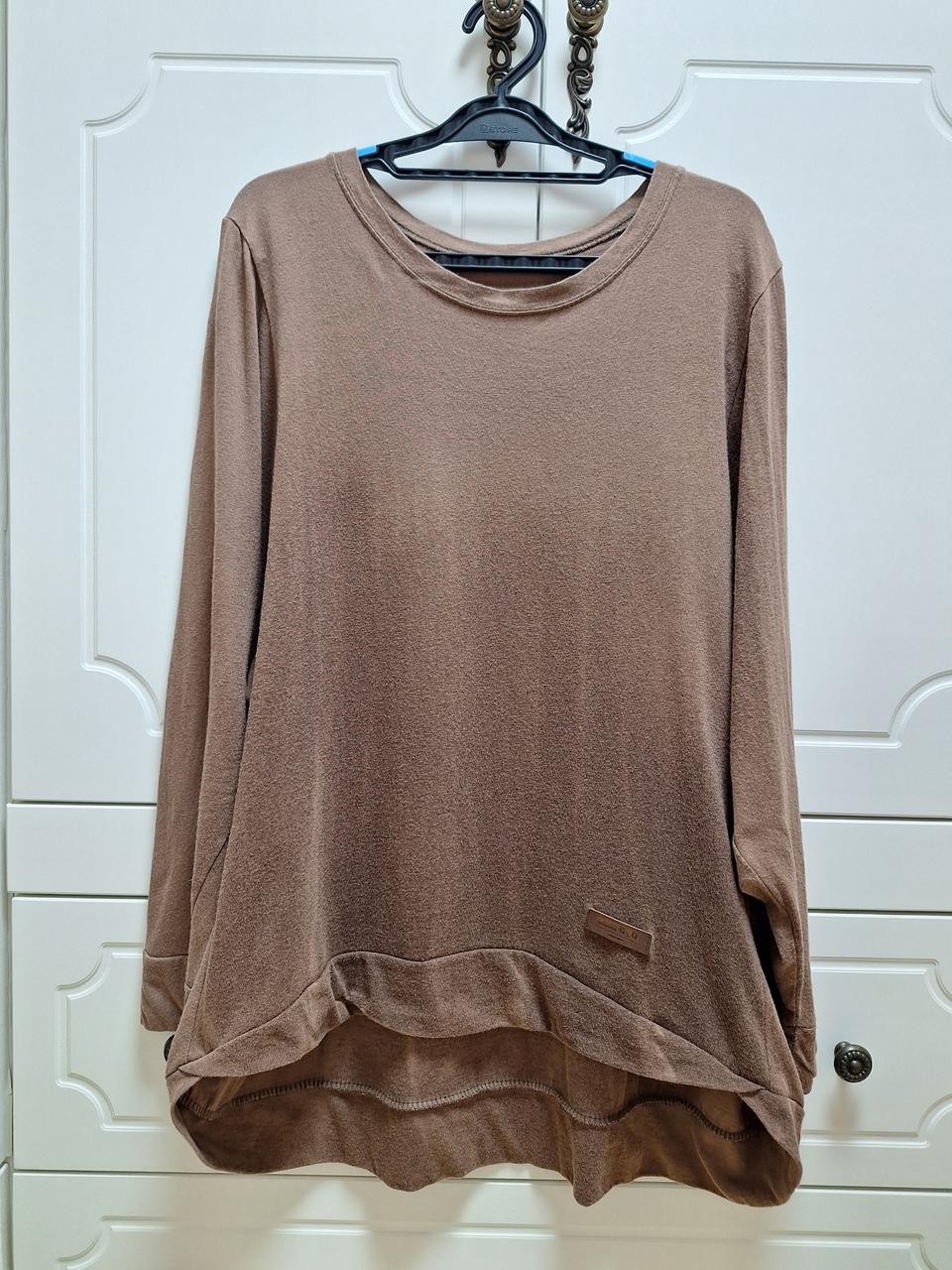 여성 브라운 티블라우스 Free