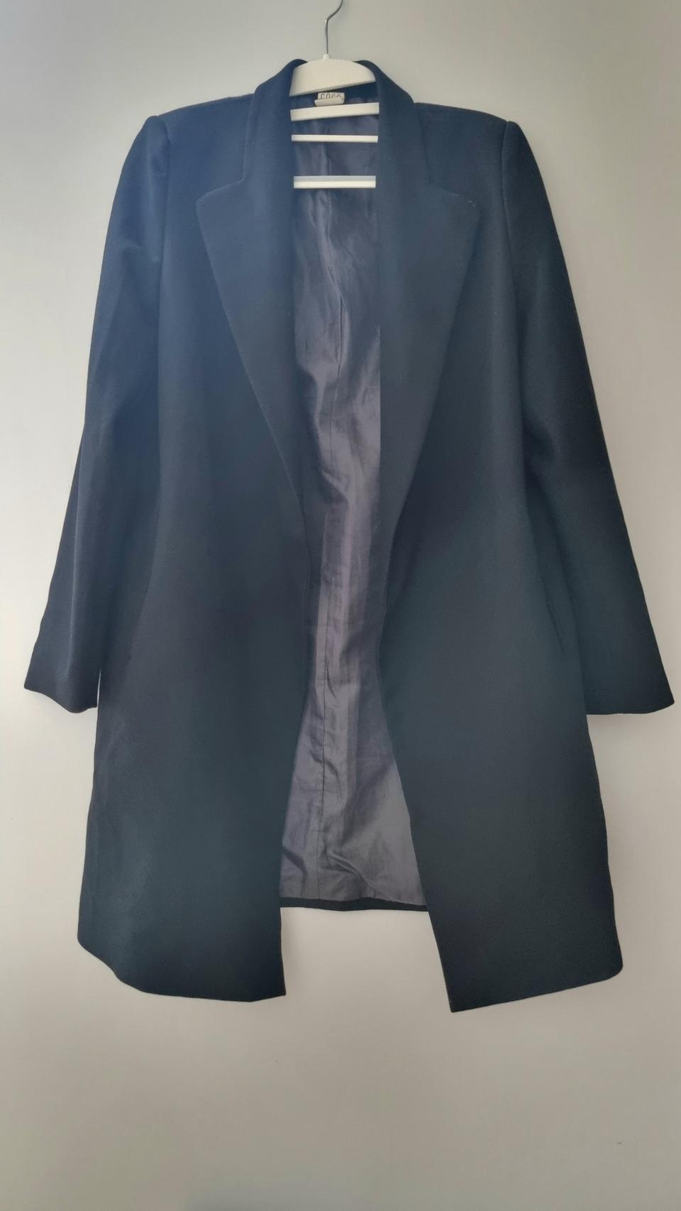 free)블랙롱자켓