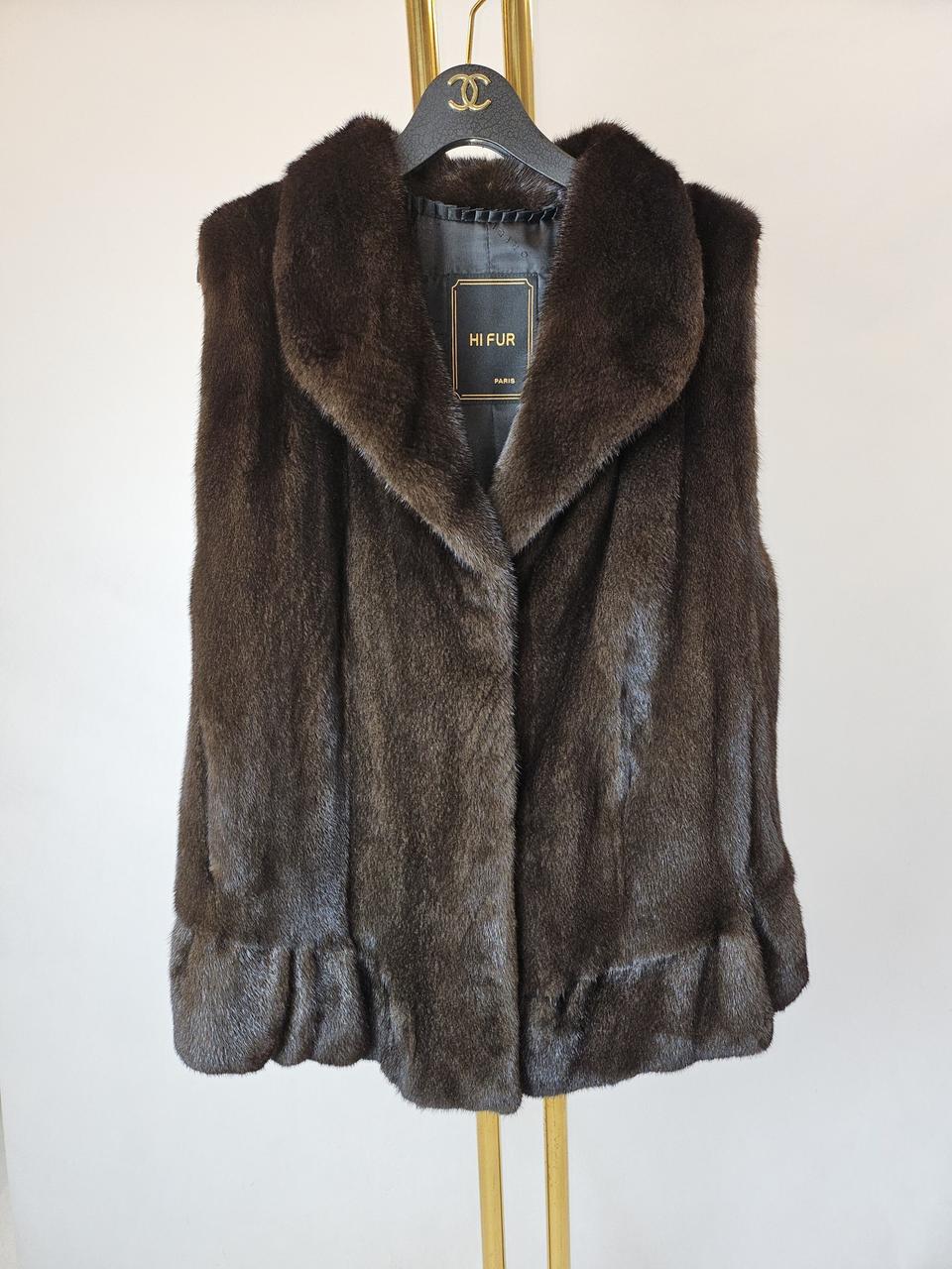 득템찬스 블랙 풀스킨 세미롱밍크베스트₩50만