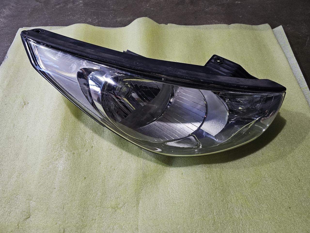 투싼IX 구형 할로겐 헤드라이트 조수석 택포 5만원(복원품)