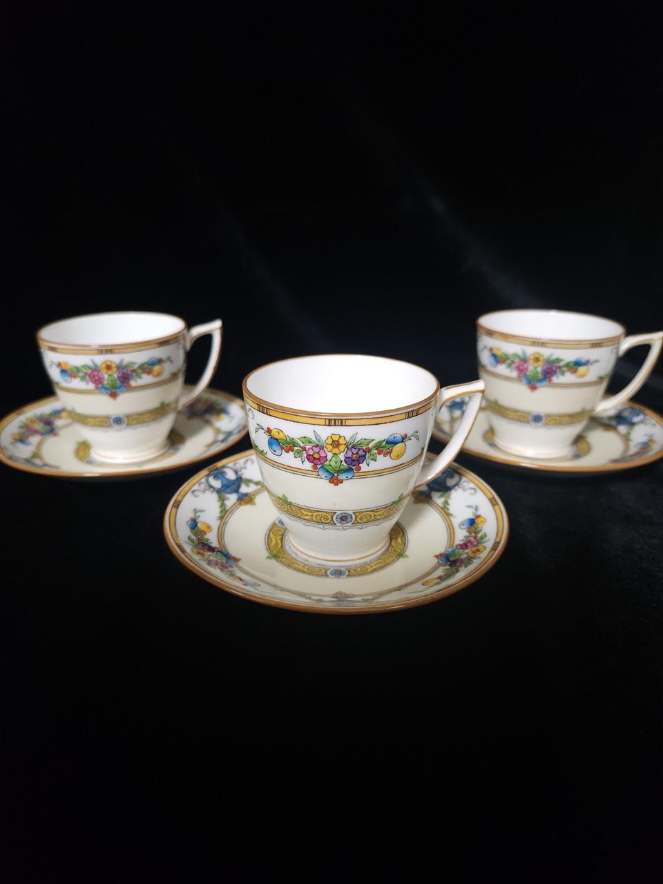 영국 민튼 에소잔