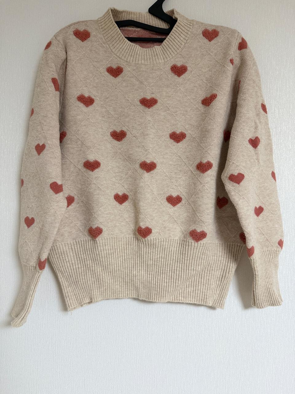 [새상품] 하트패턴 니트