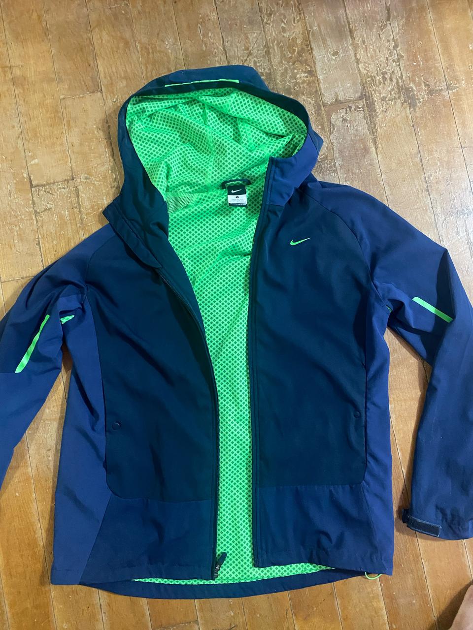 나이키 VAPOR SYSTEM 바람막이 L