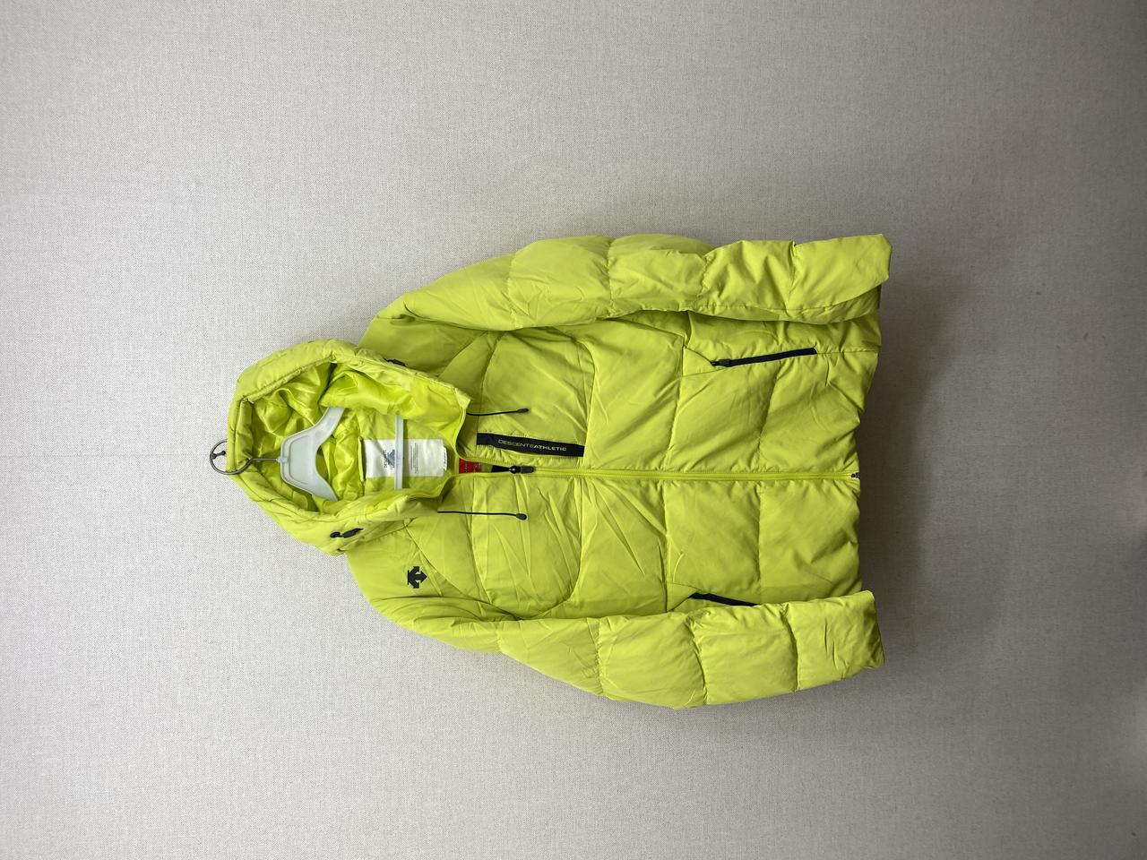 데상트 패딩 100