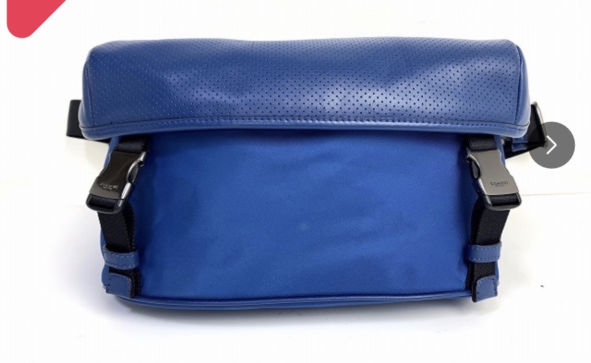 코치 테레인 팩 블루 크로스바디 백
