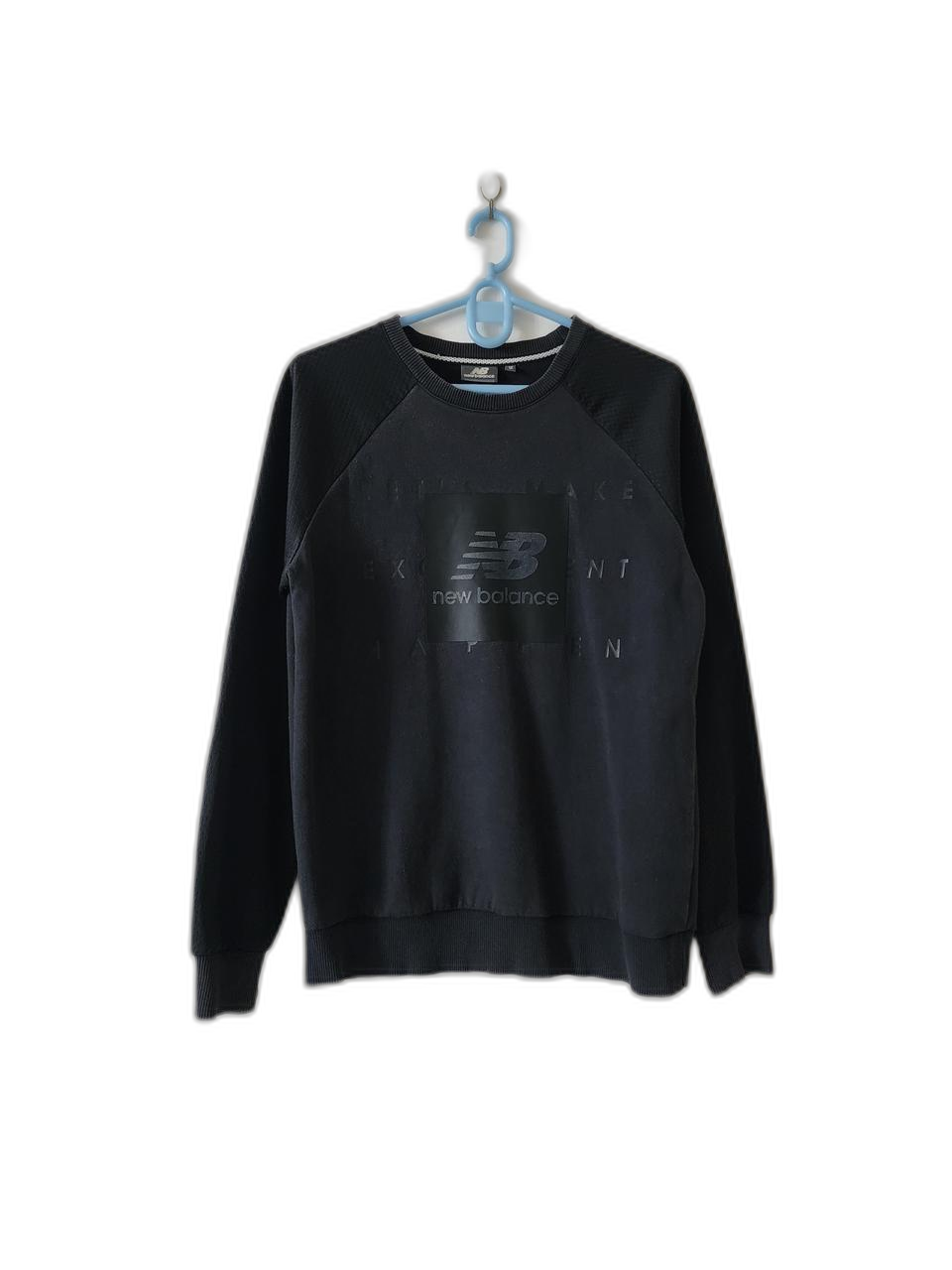 뉴발란스 블랙 맨투맨 95