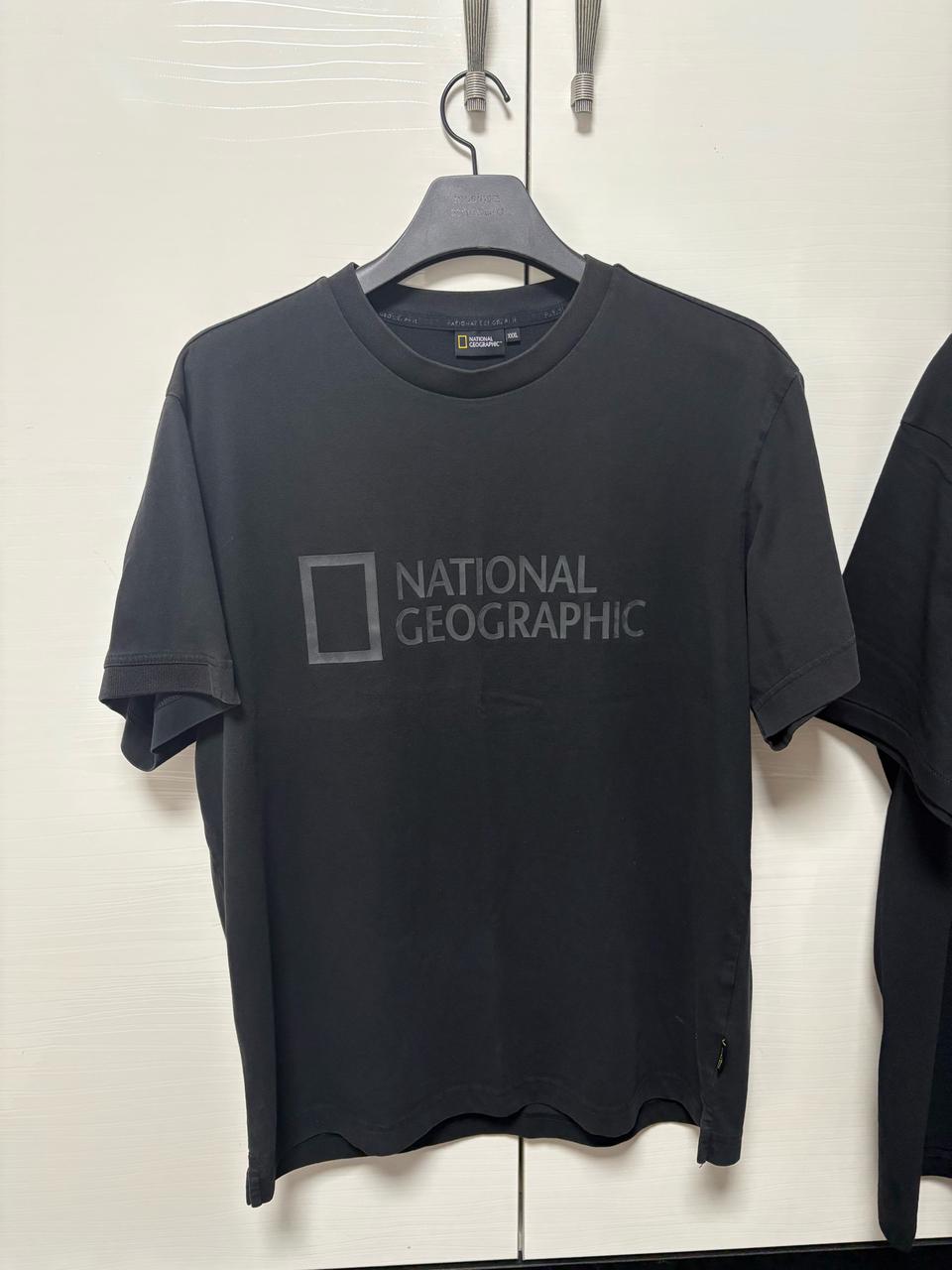 내셔널지오그래픽 반팔티셔츠