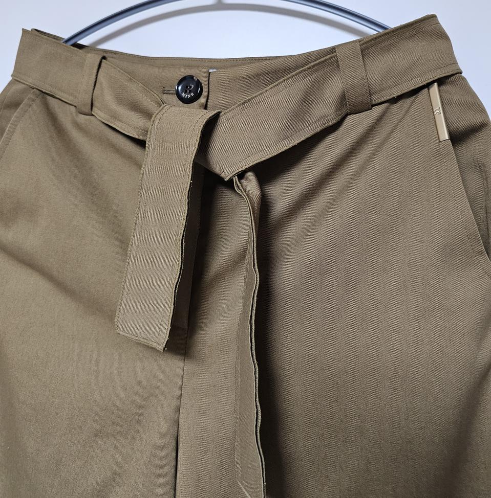 미사용 24FW 한섬 MINE 벨트 포인트 면바지