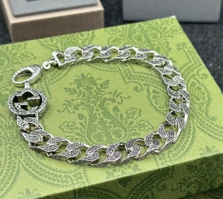 구찌 인터로킹 팔찌