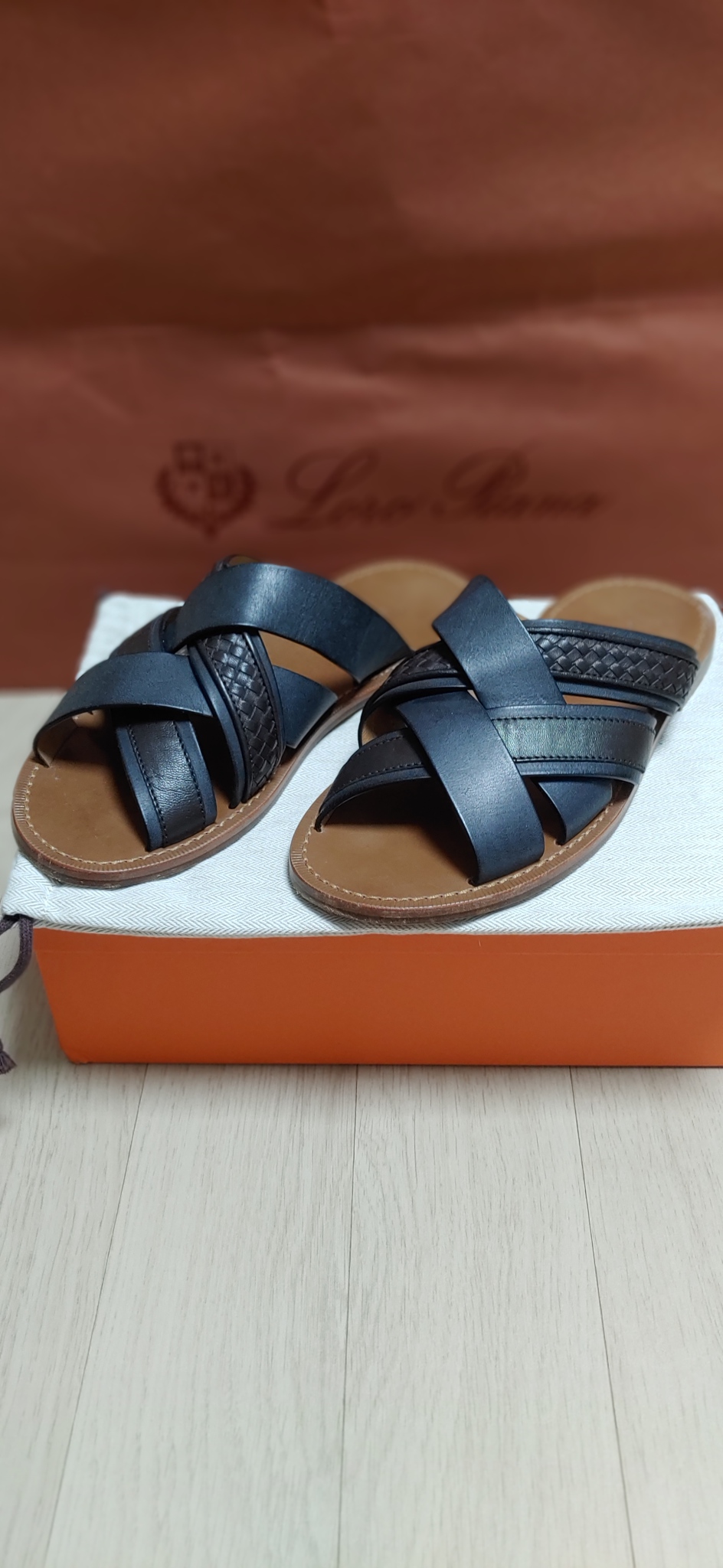 정품)보테가베네타 슬리퍼 샌들(260~265)