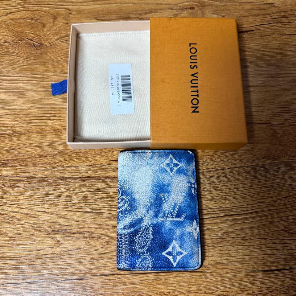 루이비통 반다나 오거나이저 풀구성