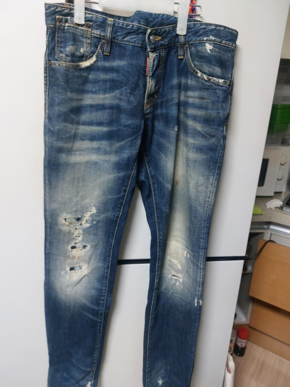 35 디스퀘어드 청바지