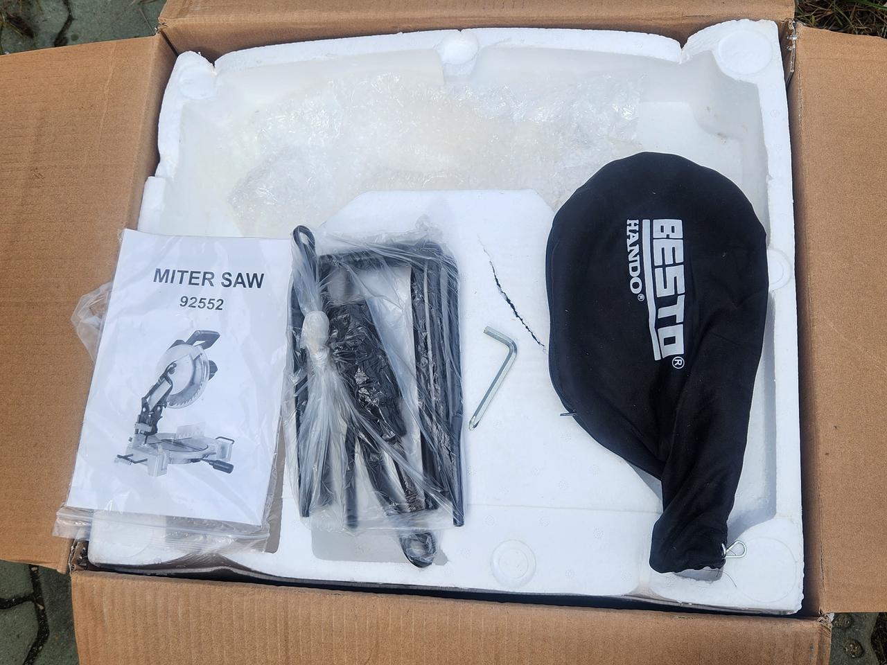 베스토 각도절단기 B-92552 A급 팝니다
