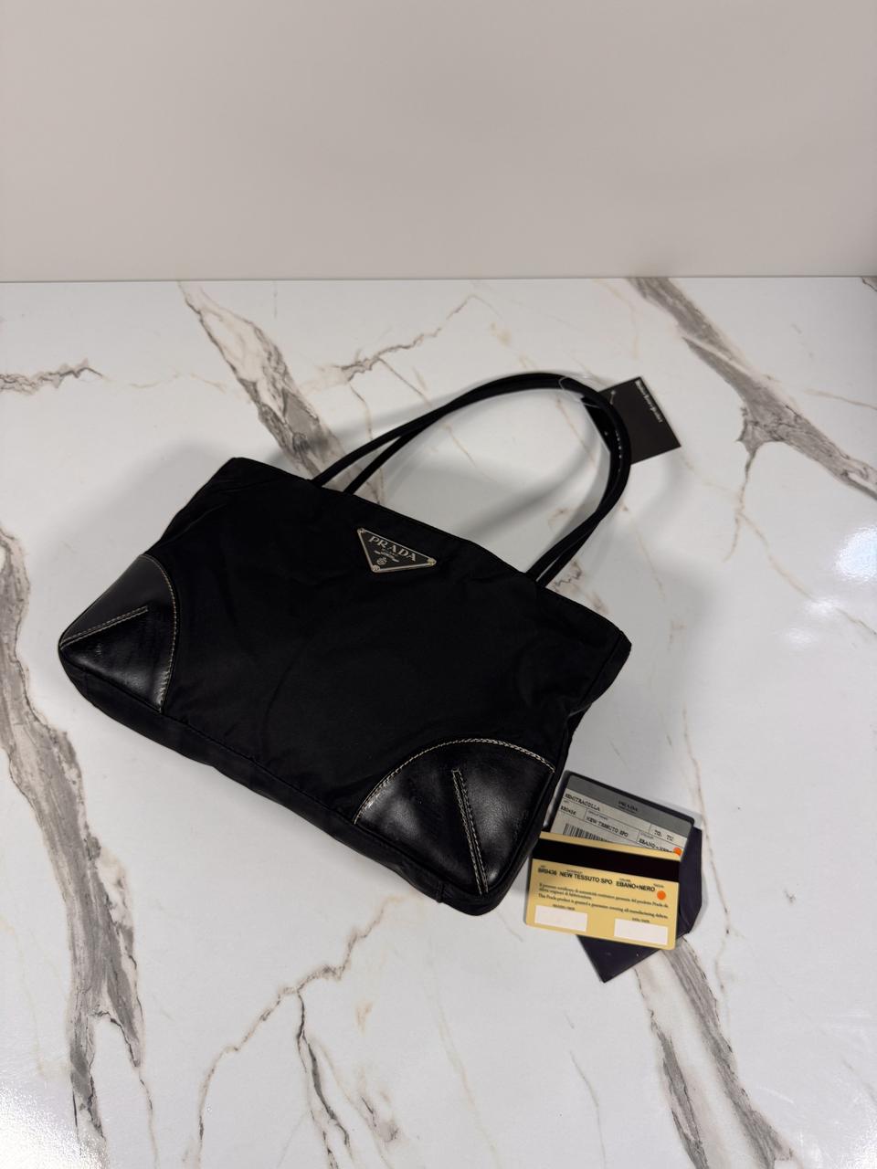 프라다 토트백, 프라다 숄더백