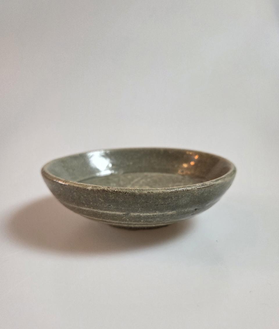 골동품 조선시대 초기 분청사기 백상감 연판문 종지