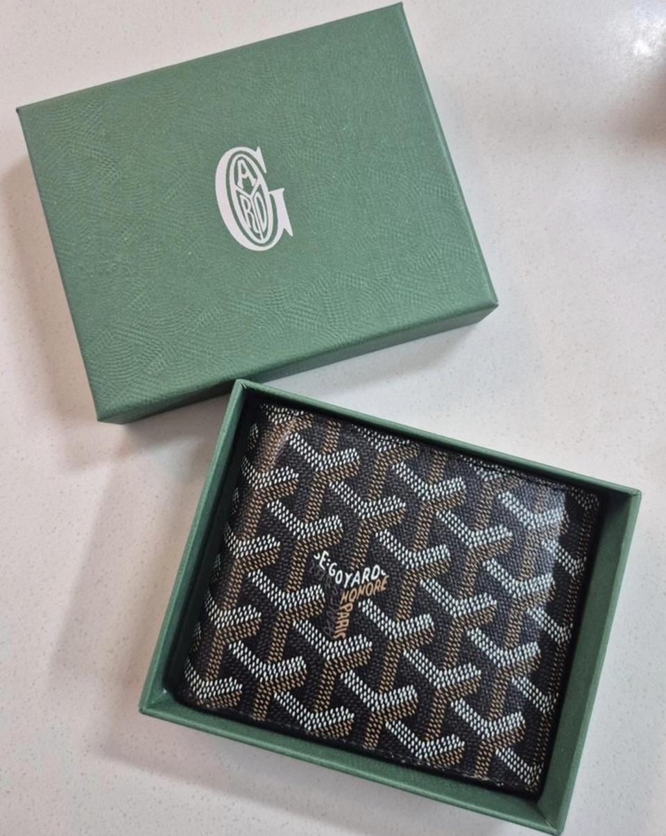 고야드 블랙 반지갑 (새상품)