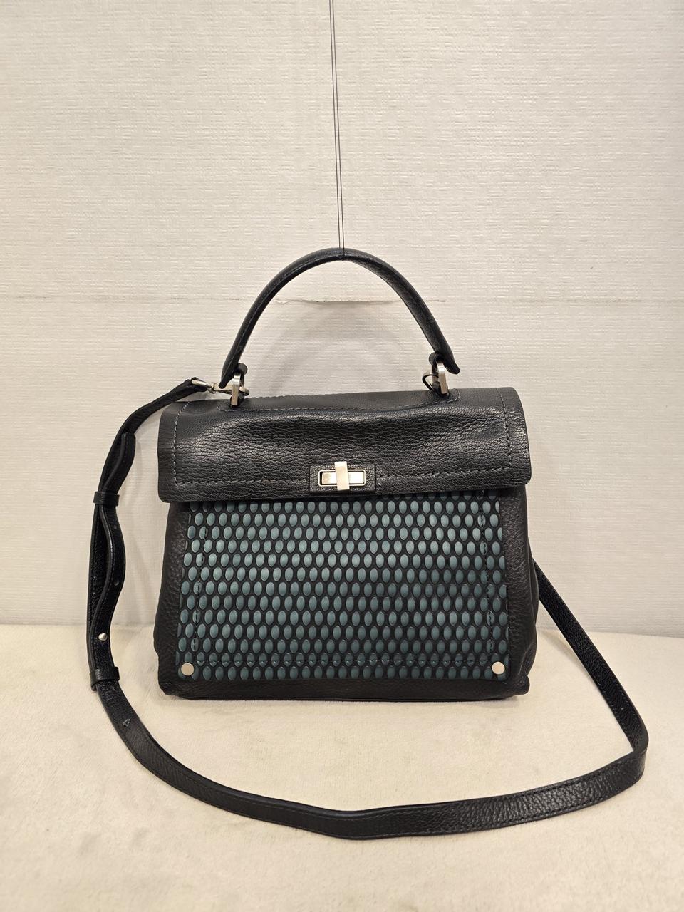 루즈앤라운지 블랙 가죽 토트백 숄더백 크로스백 가방