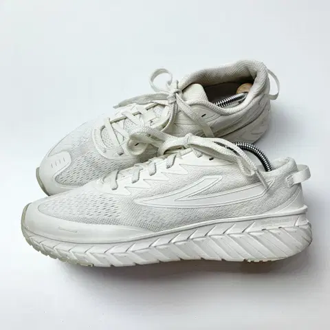 [260/정품] 휠라 RGB 퓨즈20 운동화신발