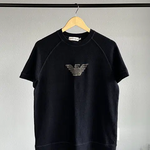 [L]엠포리오 아르마니 여성 반팔 니트 스웨터 네이비