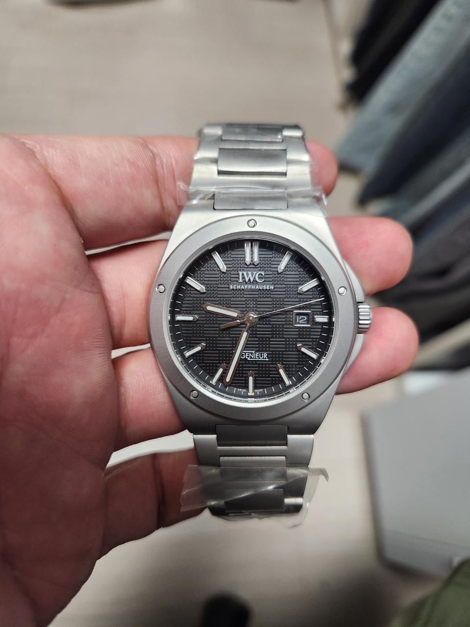 IWC인제니어 무광스틸