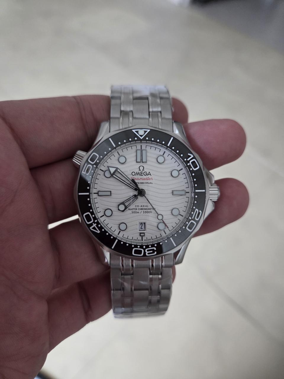 오메가 씨마스터 다이버 300 흰판