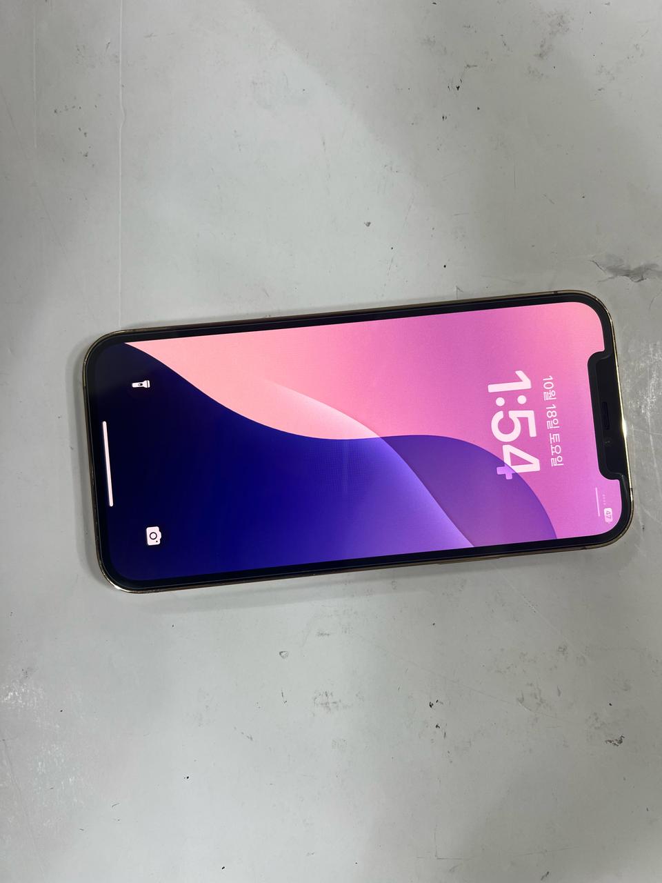 아이폰12프로 256gb 골드색상 판매합니다