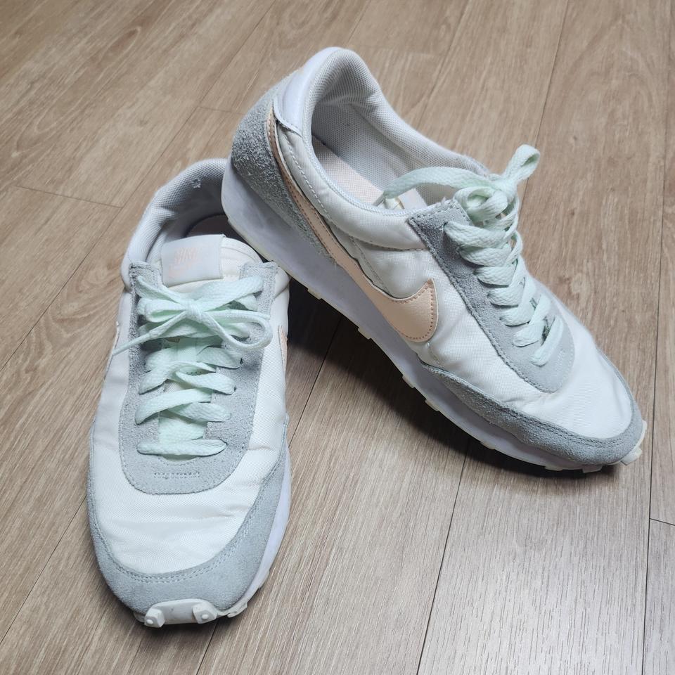 250)나이키 데이 브레이크 민트 핑크 운동화 세탁 완료