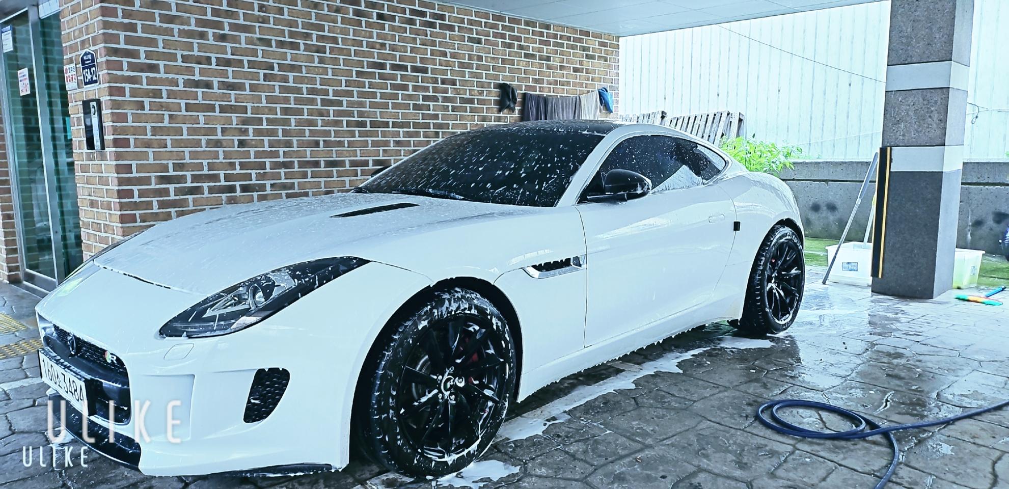 재규어 F타입 3.0