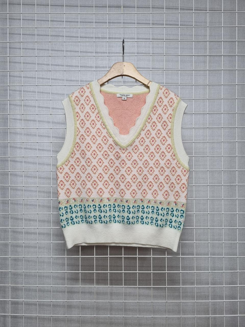 써스데이아일랜드 니트베스트 니트조끼 S