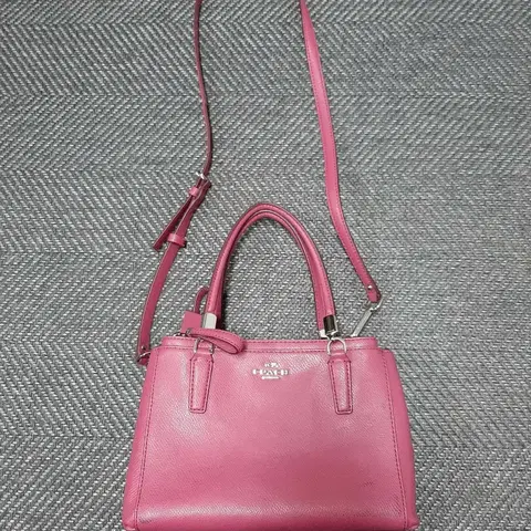 코치 가죽 토트백 크로스백