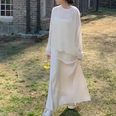 슬립 맥시 원피스 - 아이보리