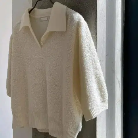 아뮤제 테리 카라 니트 - 아이보리,프리