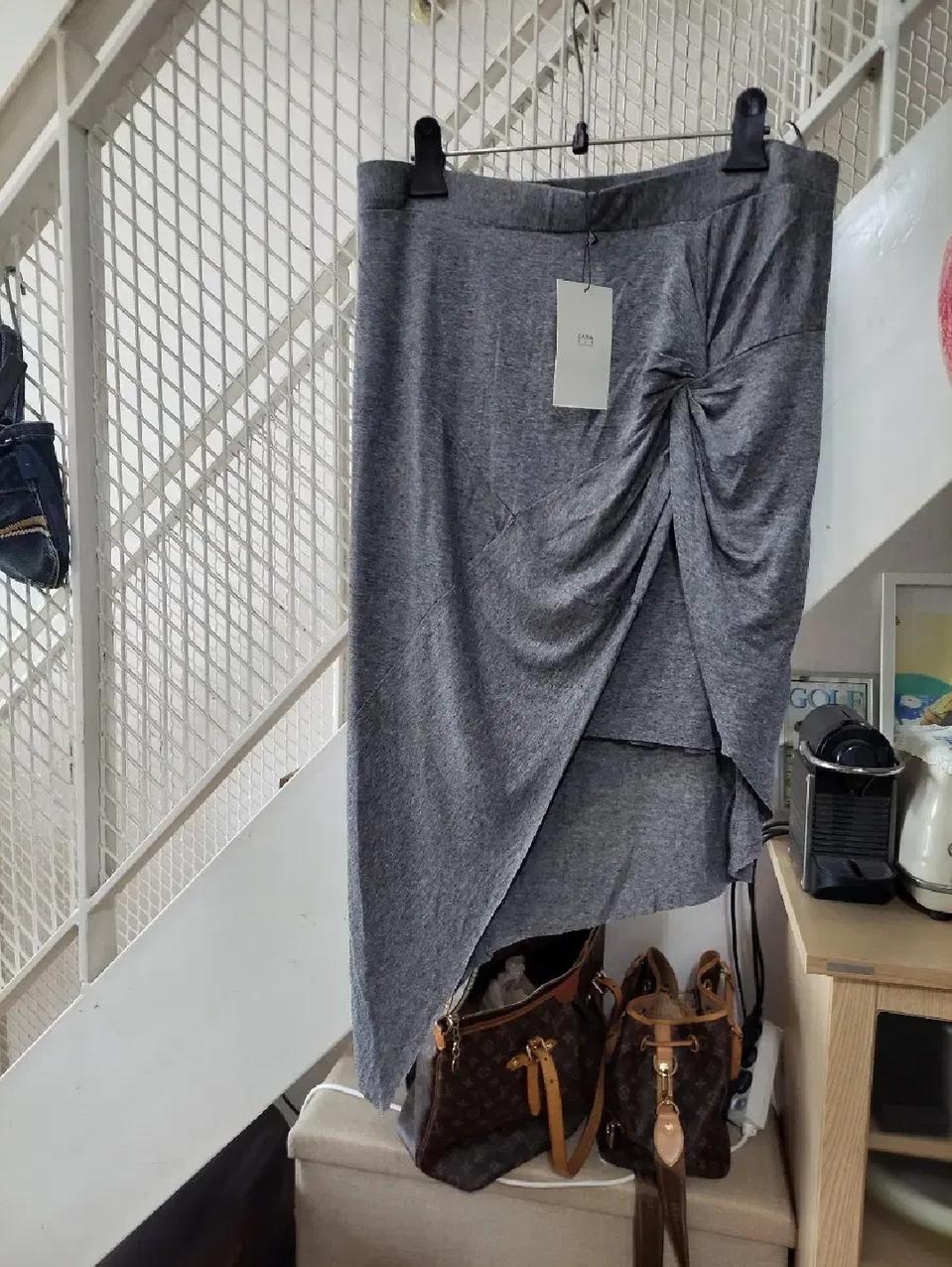 자라스커트 L사이즈 새옷