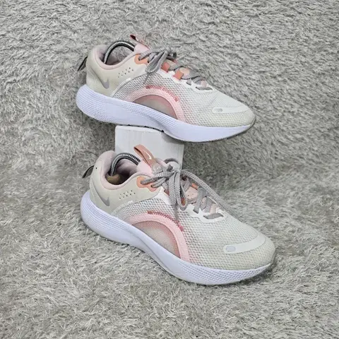 구제짱짱맨 235 나이키 리액트 이스케이프 런2 운동화