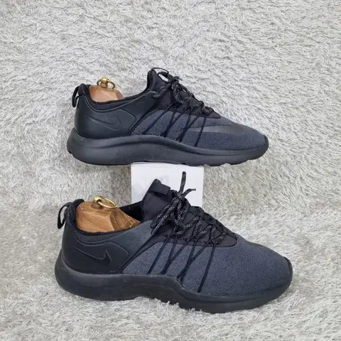 구제짱짱맨 260 나이키 다윈 멘즈 블랙 운동화