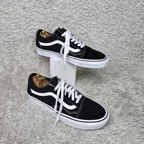 구제짱짱맨 280 반스 올드스쿨 검흰 스니커즈