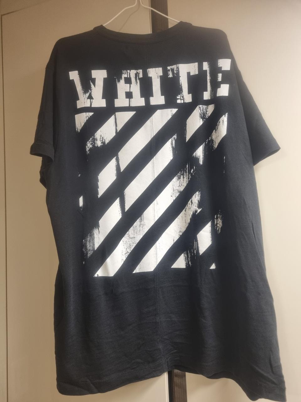 오프화이트 카라바조 반팔