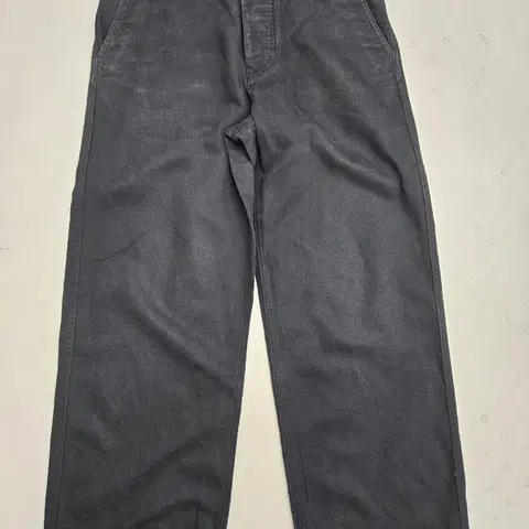 마가렛 호웰 블랙 와이드 롤업 면바지