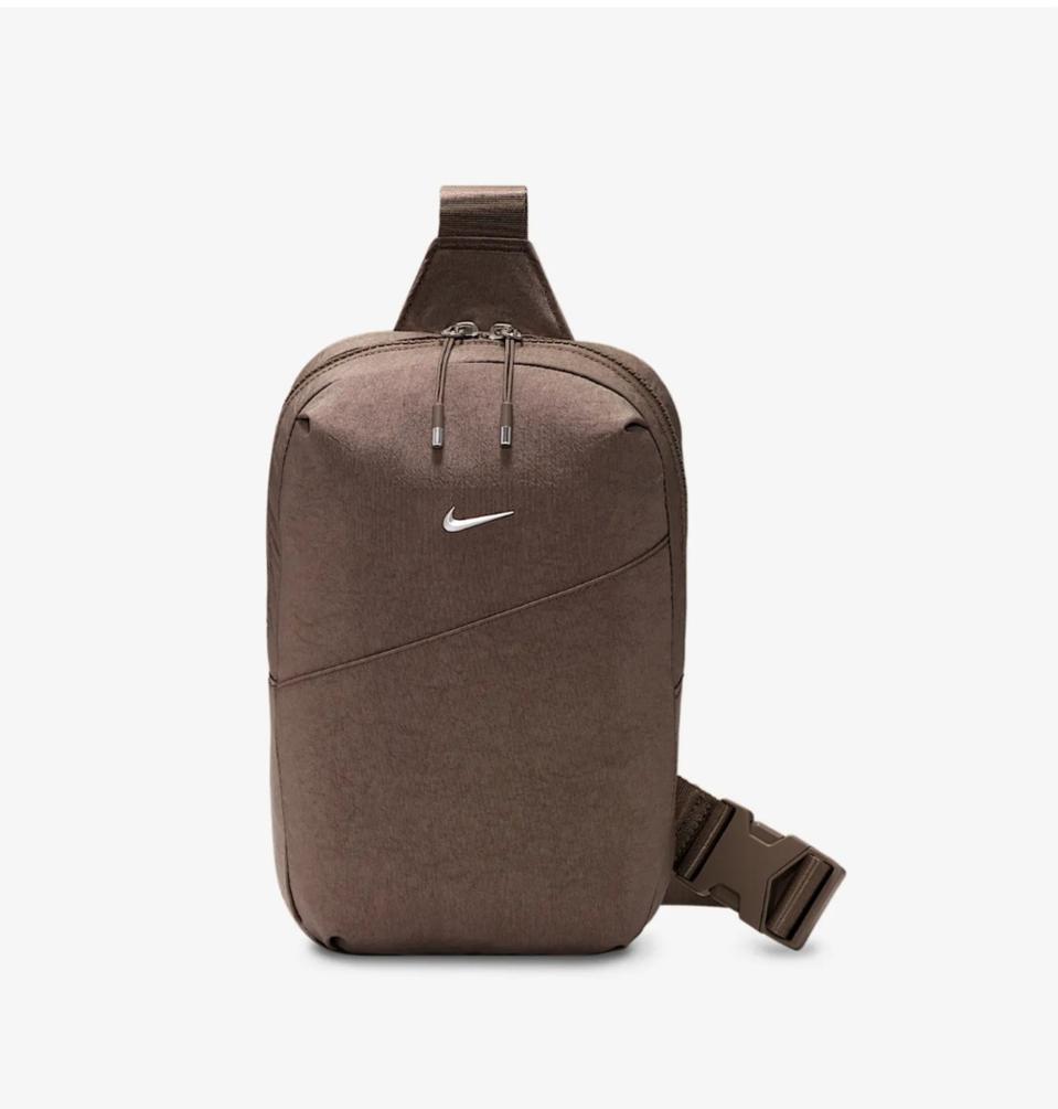 새상품) 나이키 아우라 크로스백 (5l)