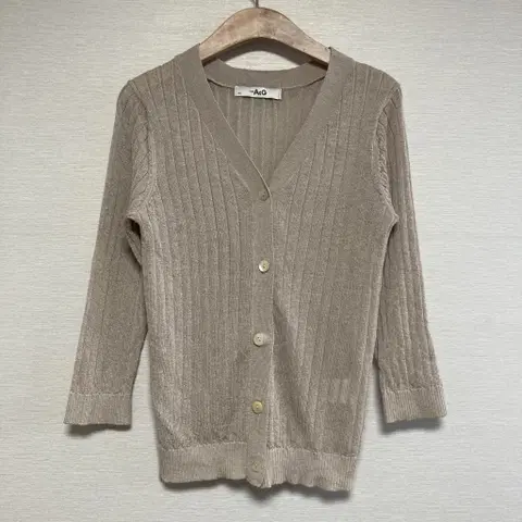 더엣지 골지 브이넥 7부 가디건 66